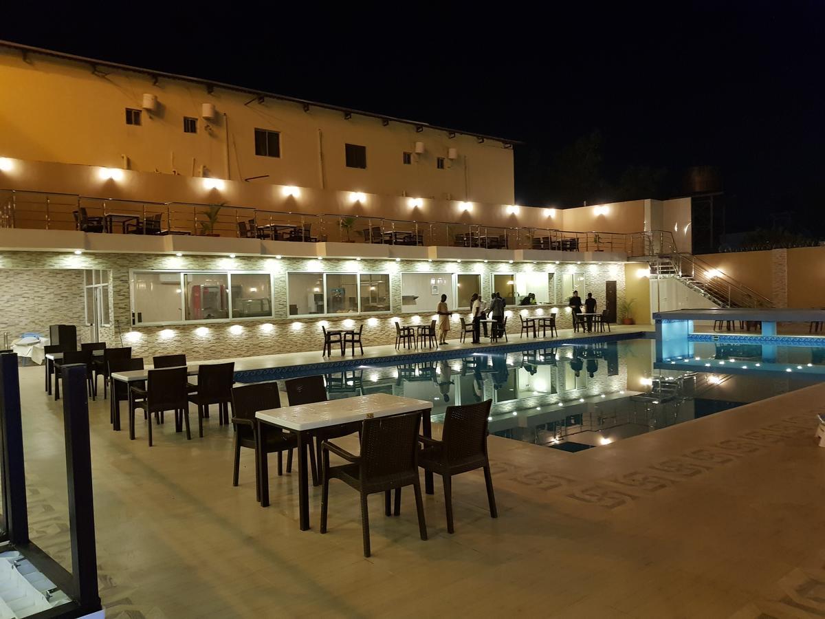 Tahir Guest Palace Hotel Kano Exterior foto